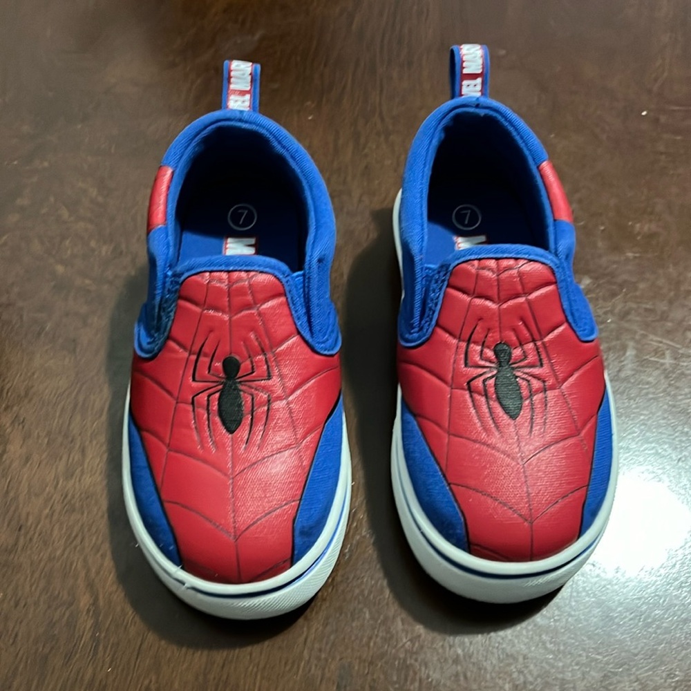 Toddler Spiderman Shoes (Size 7)